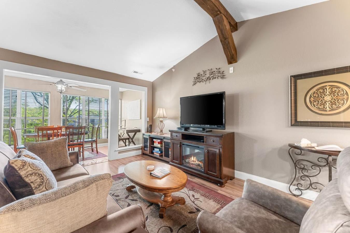 Penthouse Thousand Hills Golf Front Condo With Pool Close To 76 And Sleeps 8 Брэнсон Экстерьер фото